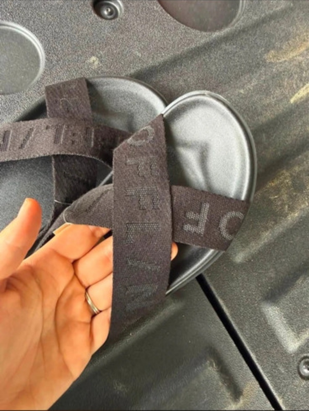 aerie Black Cross-Strap Slide Sandals